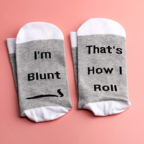 Aatop Calcetines divertidos para fumadores de cigarros I'm Blunt That's How I Roll calcetines de algodón para fumadores regalos de Navidad Gris Juego de 2 pares. Talla única