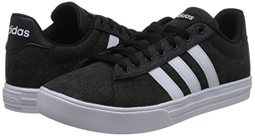 adidas Daily 2.0, Zapatillas de Deporte para Hombre, Negro (Negbás/Ftwbla/Negbás 000), 44 EU