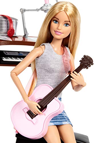 Barbie Quiero Ser Compositora, muñeca rubia con accesorios (Mattel FCP73)
