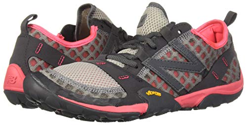 New Balance Women's WT10v1 Minimus Trail Running Shoe, Team Away Grey/Guava, 6.5 W US