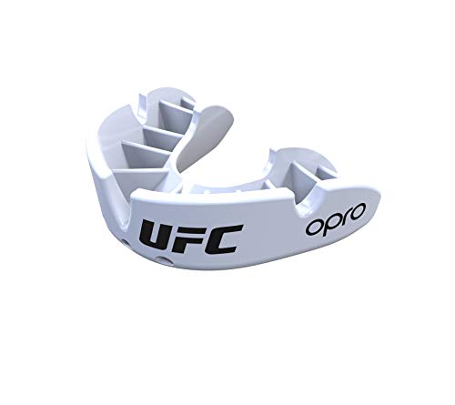 OPRO Protector bucal UFC Adulto para MMA, Boxeo, BJJ, Karate y Otros Deportes de Combate - 18 Meses de garantía Dental (Blanco, Nivel de Protección: Bronce)