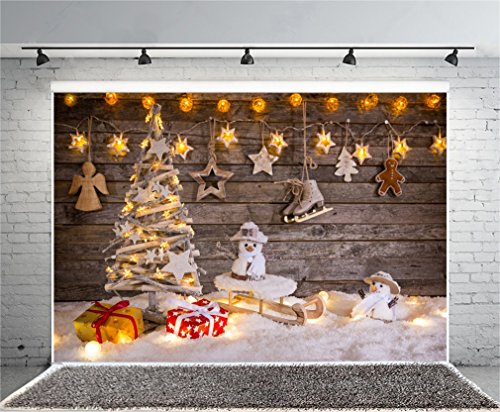 YongFoto 3x2m Fondo de Fotografia Árbol Navidad Regalos Trineo Muñeco Nieve Luces Brillantes RIC Tablón Madera Pesada Nieve Navidad Telón de Fondo Fiesta Retrato Estudio Fotográfico Accesorios